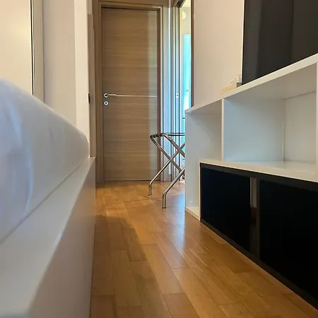 Bed & Breakfast Dina 4*