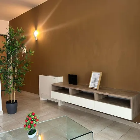 Dina 4* Rome